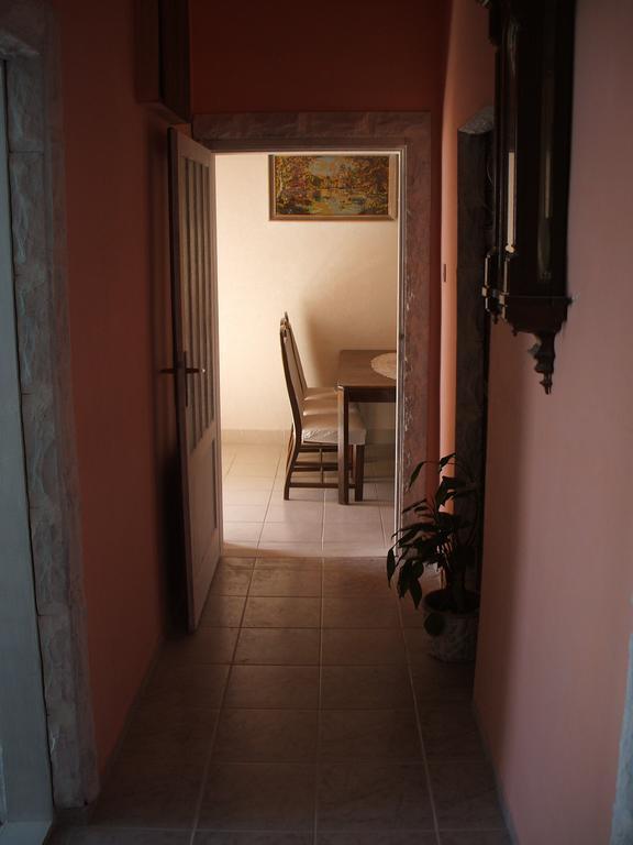 Apartmani Mira Senj  Bagian luar foto