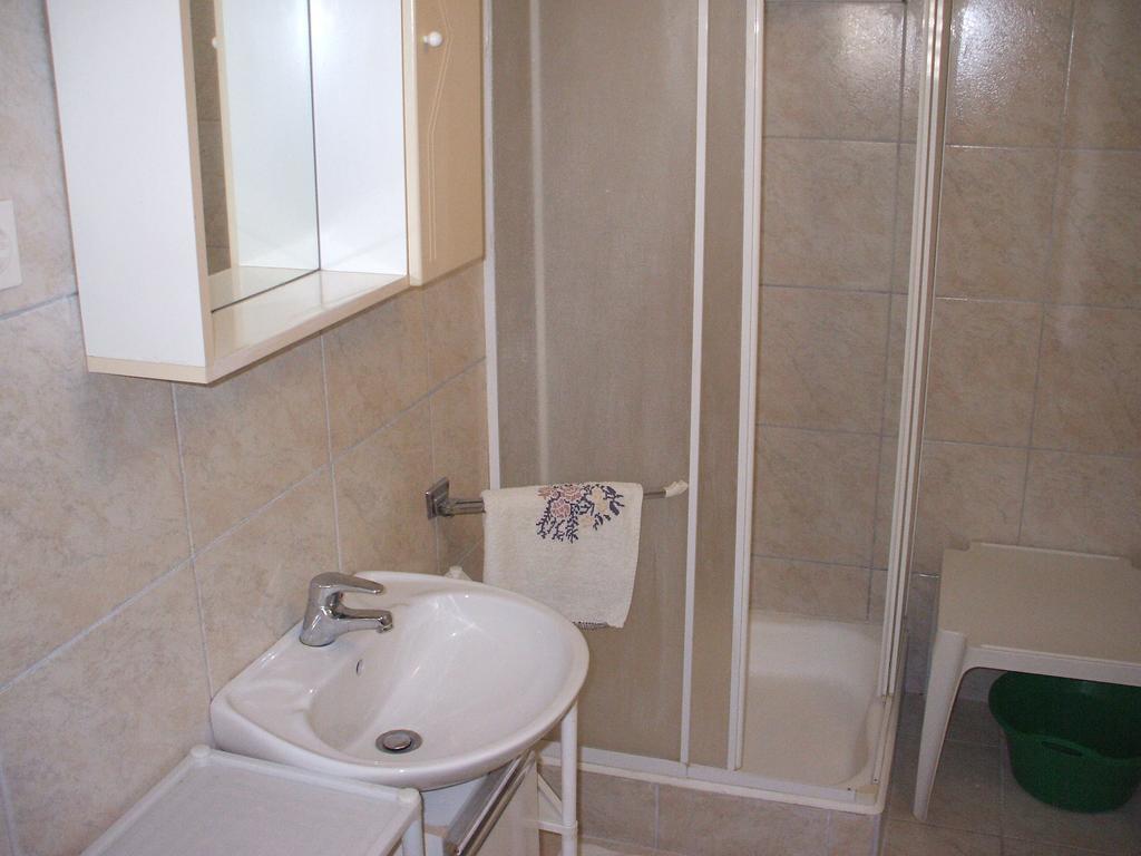 Apartmani Mira Senj  Bagian luar foto
