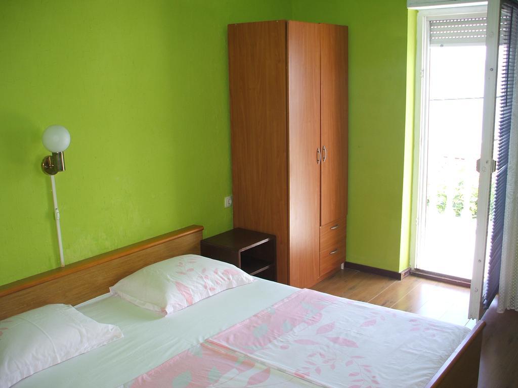 Apartmani Mira Senj  Bagian luar foto