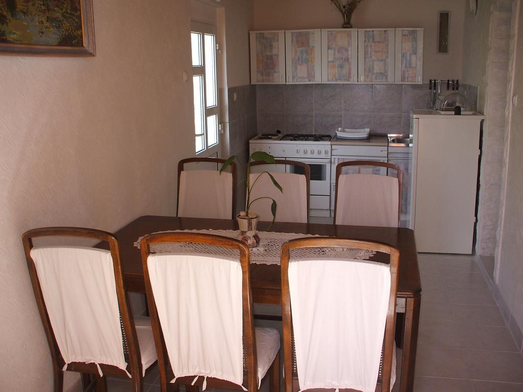 Apartmani Mira Senj  Bagian luar foto