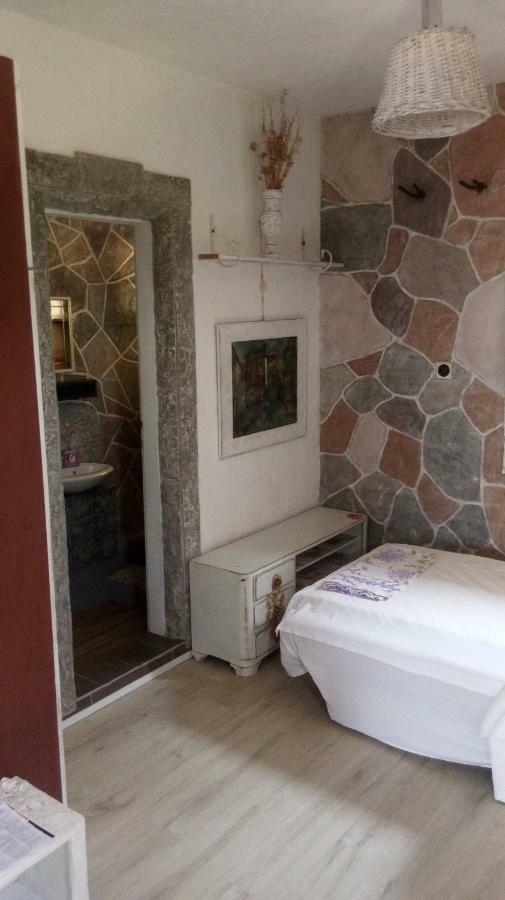 Apartmani Mira Senj  Bagian luar foto