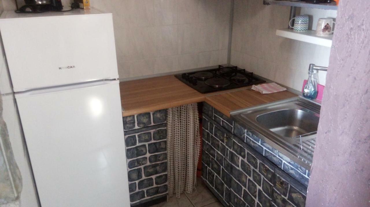 Apartmani Mira Senj  Bagian luar foto